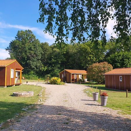 Les Chalets Du Quignon Autry-le-Chatel Exteriér fotografie